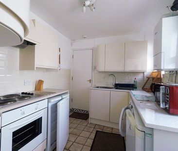 Room in a Shared House, Riley Road, BN2 - Photo 5