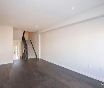 For Lease - 33 Dunrobin Lane, Grimsby, Ontario - Photo 1