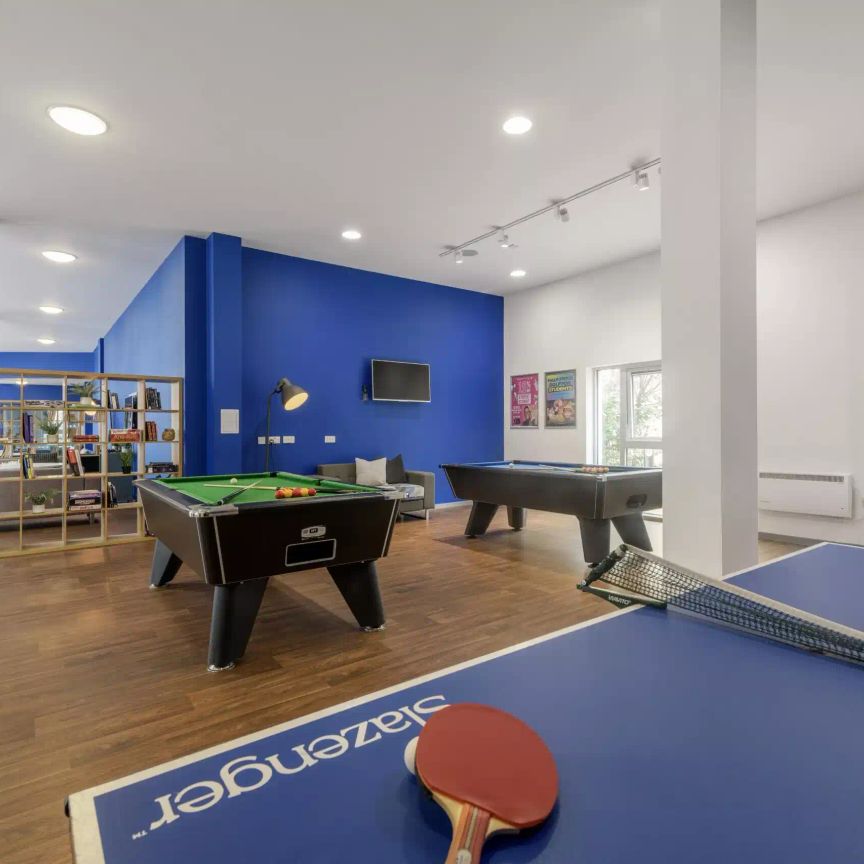 Standard Plus En-Suite - Photo 1