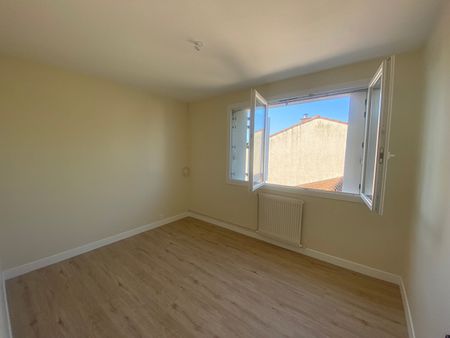 APPARTEMENT T4 NIORT - 74 M²- QUARTIER CHOLETTE - Photo 3