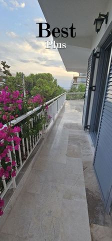 Διαμέρισμα για ενοικίαση Αιξωνή (Γλυφάδα) - Photo 2