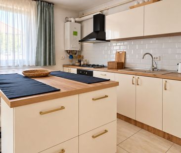 Apartament 2 dormitoare si living cu bucatarie, bloc nou, 2 x parcare - Photo 6