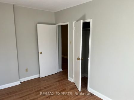 For Lease - 3261A Lake Shore Boulevard Unit# 102, Toronto, Ontario - Photo 2