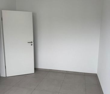 Sanierte 1-Zimmer-Wohnung mit Küche & Bad - Zentrale Lage - Photo 2