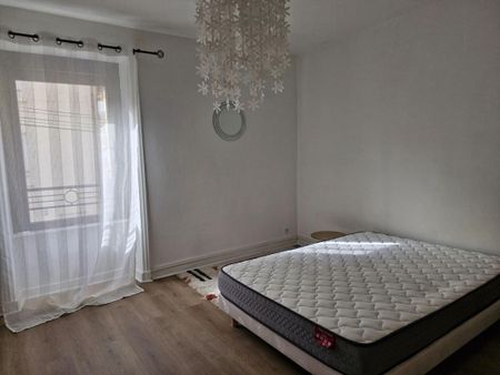 Location Appartement 2 pièces Meublé 38m² ROANNE 42300 - Photo 3