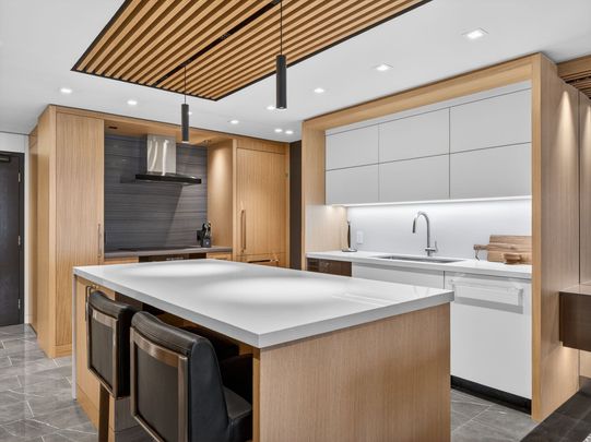 For Lease - 62 Wellesley Street Unit# 1402, Toronto, Ontario - Photo 1