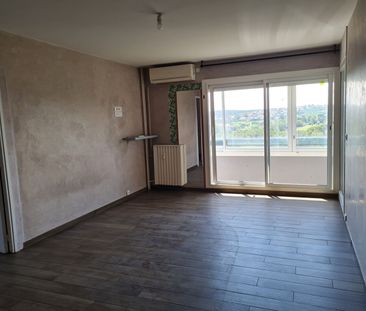 Location Appartement 5 pièces 97m² MONTPELLIER 34000 - Photo 2