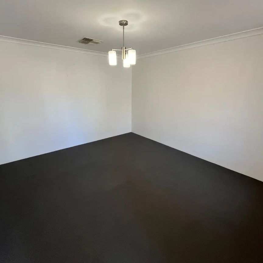 58 Regents Park Rd, Joondalup WA 6027 - Photo 1