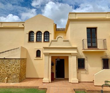 Luxury Villa for rent in Sotogrande, Spain - Photo 2