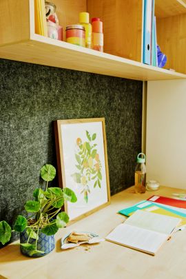 6 Bedroom Apartment-King Single Bed - Photo 1