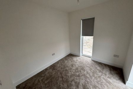 Maple Wood Close - Photo 2