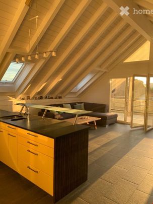 Helle und grosszügige 3.5Zi Dachwohnung in Kerzers - Foto 1
