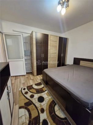 Apartament 2 camere, decomandat, mobilat si utilat modern - Photo 1