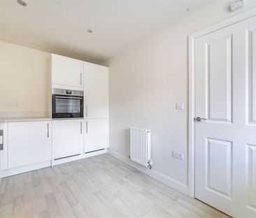 4 bed semi-detached house to rent in Magnolia Drive, Newcastle Upon... - Photo 6