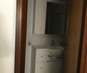 Lugano, appartamento spazioso in piccola palazzina, zona tranquilla - Photo 6