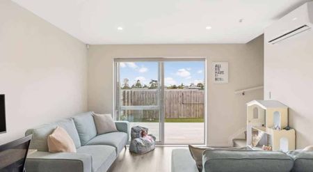 Contemporary comfort - 2 Bedrooms - Photo 2