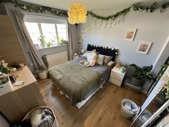 Newport View, Headingley, LS6 3BX, Leeds - Photo 1