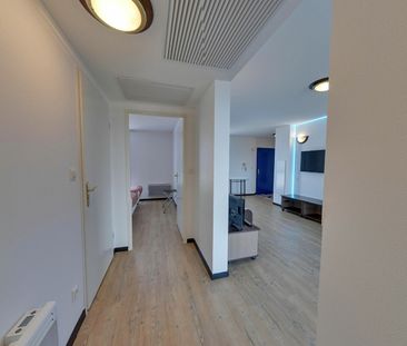 Haut d'IDRON, Dernier étage avec Terrasse Vue PYRENEES, Superbe T3 ... - Photo 6