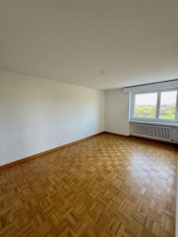 Grosszügiges Wohnen in Therwil - Photo 5