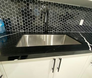 For Lease - 68 Sprucelands Avenue, Brampton, Ontario - Photo 5