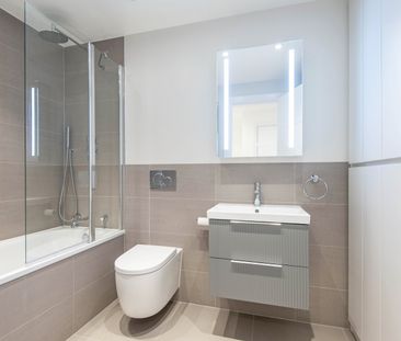 Grove End Gardens, Grove End Road, St John Wood, London, NW8 9LP - Photo 4