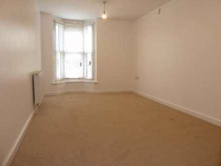 1 bedroom maisonette to rent - Photo 2