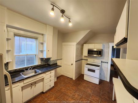 For Lease - 343 RANDOLPH Avenue Unit# ROOM 1, Windsor, Ontario - Photo 5