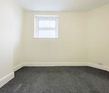 Marina, St Leonards, TN38 0BU - Photo 5