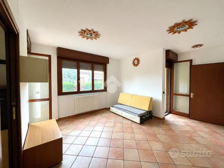 2 LOCALI A CARUGO - Photo 2