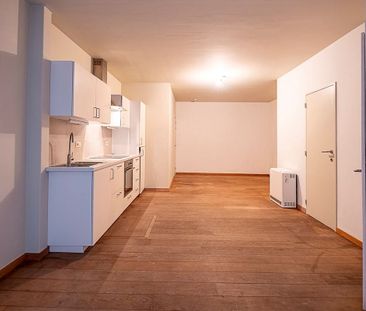 Duplex te huur in Antwerpen voor € 920 met 1 slaapkamer - foto 1