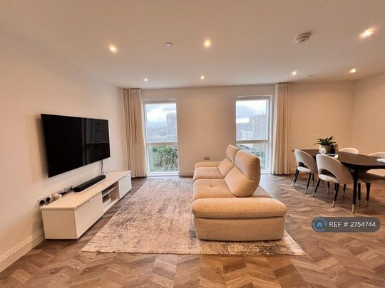 2 bedroom flat to rent - Photo 1