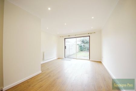 Lenelby Road - Tolworth - Photo 2