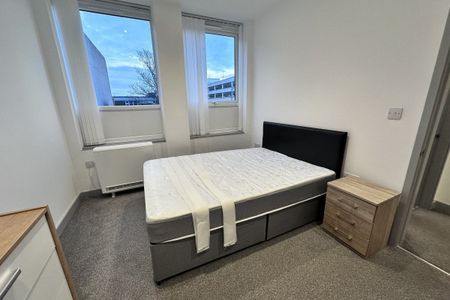 Cleveland Street - Photo 3