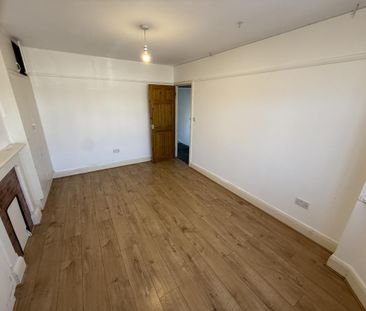 House share to rent - Photo 1