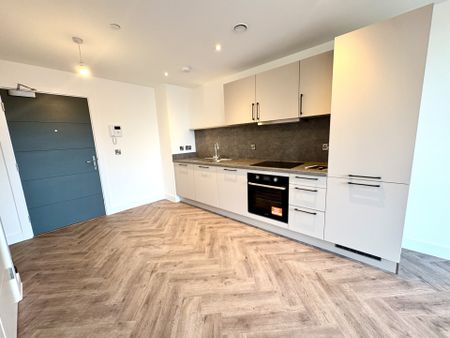 LiversageStreet, DERBY - Photo 3