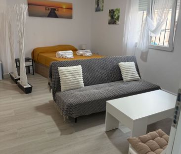 Alquiler de estudio en Calle Teresa Blasco, 3 - Photo 4