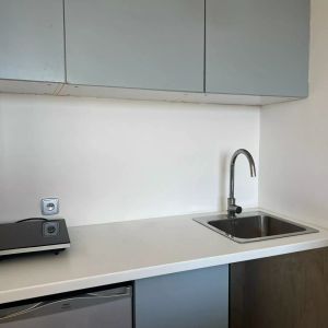 A louer Studio meublé à Marseille 13008 - Secteur PERIER - Photo 2