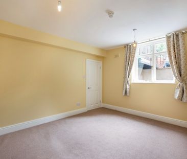 1 bedroom studio apartment to rent - Photo 2