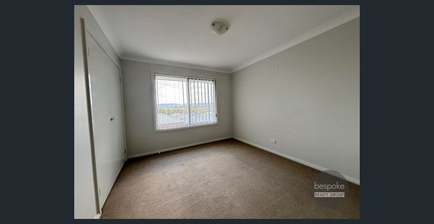 Ideal Family Home - Photo 1