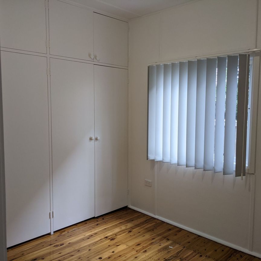 Spacious Family Home in Prime the Entrance Location - Photo 1