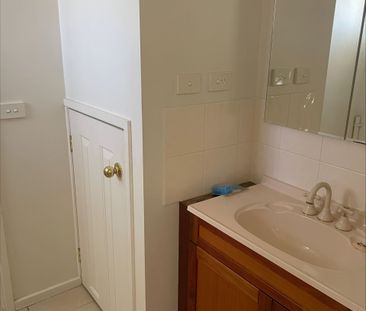 One bedroom unit - Photo 3