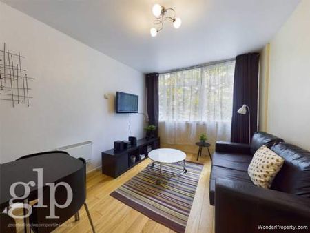 2 bedroom property to rent in London - Photo 5