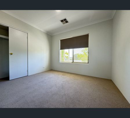 Unit 22/92-96 Gilbertson Road, Kardinya, WA 6163 - Photo 1