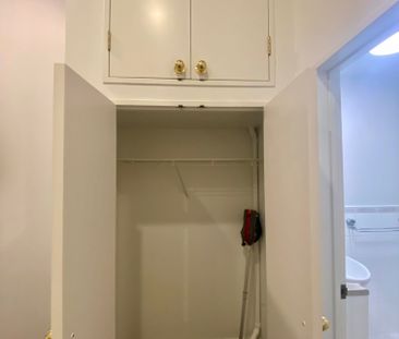 Stylish Furnished Studio in Prime Location - Photo 1