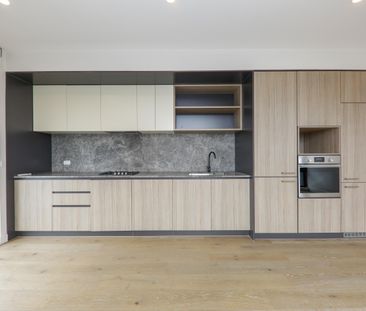 Low-Maintenance Mordern Living At a Prime Location - Photo 3