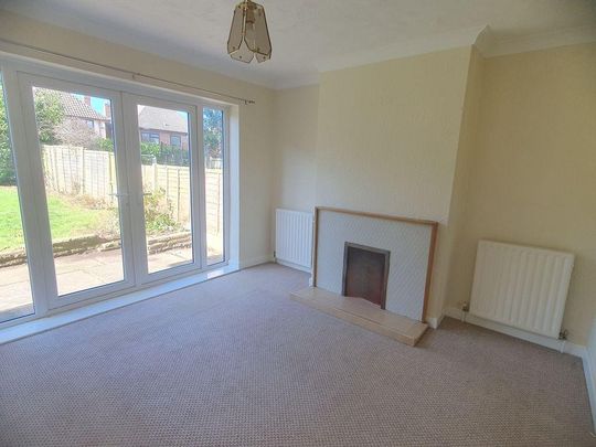 3 bedroom semi-detached house to rent - Photo 1