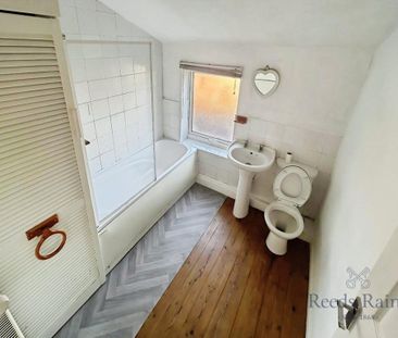 3 bedroom terraced house to rent - Photo 3