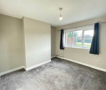 2 bedroom End Terraced House to let - Photo 5