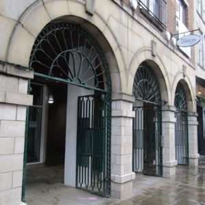 1 Bed Flat, Level Access Shower, Henllys, Wind Street. **Apply online** - Photo 2