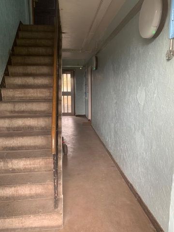 3 bedroom flat to rent - Photo 2